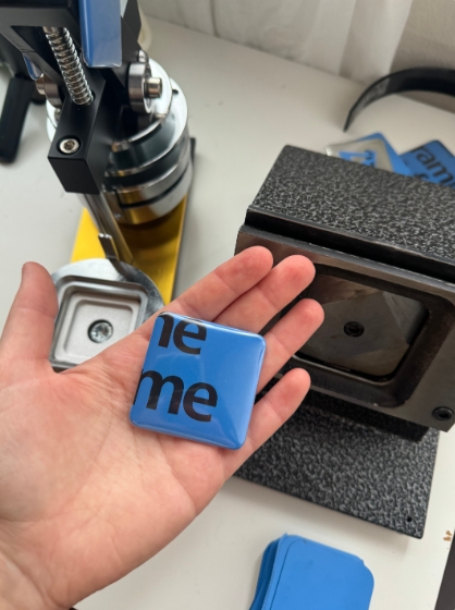 Refrigerator Pasting Machine S - Pin Button Badge recensione e prezzo