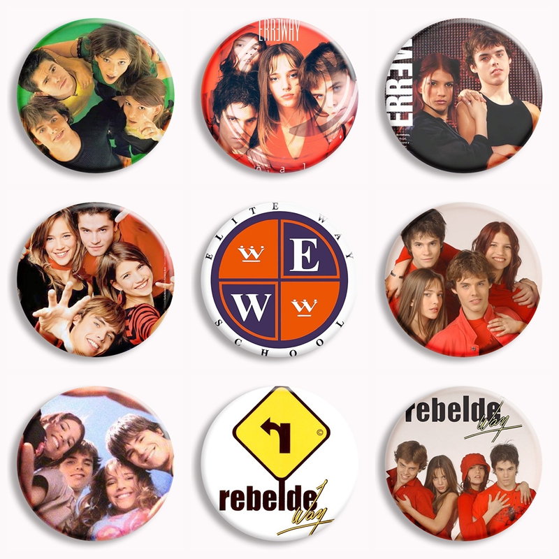 Movie Rebelde Way Soft Button  - Pin Button Badge recensione e prezzo