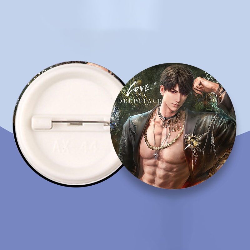 Game Love and Deepspace Badge  - Pin Button Badge recensione e prezzo
